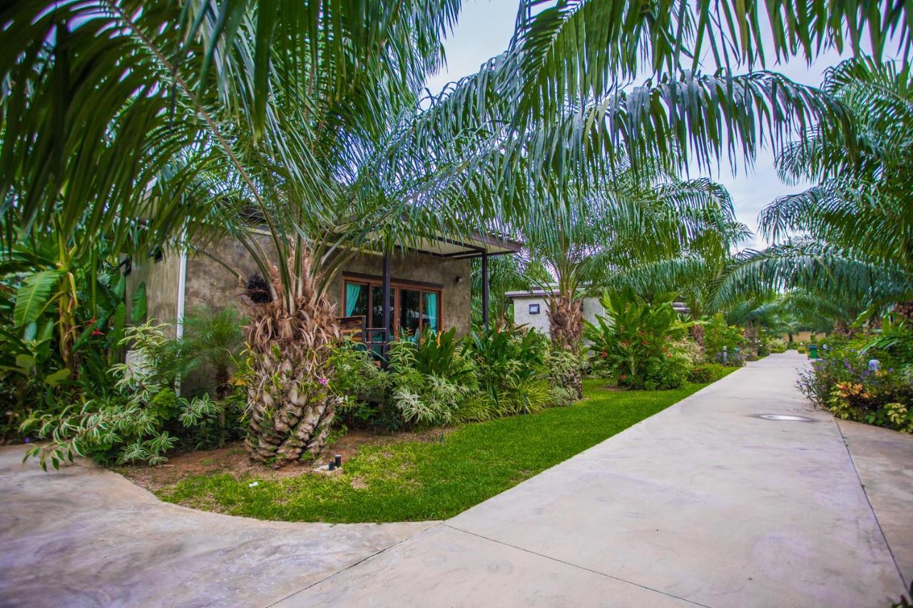 Palm Pran Resort Pran Buri Dış mekan fotoğraf