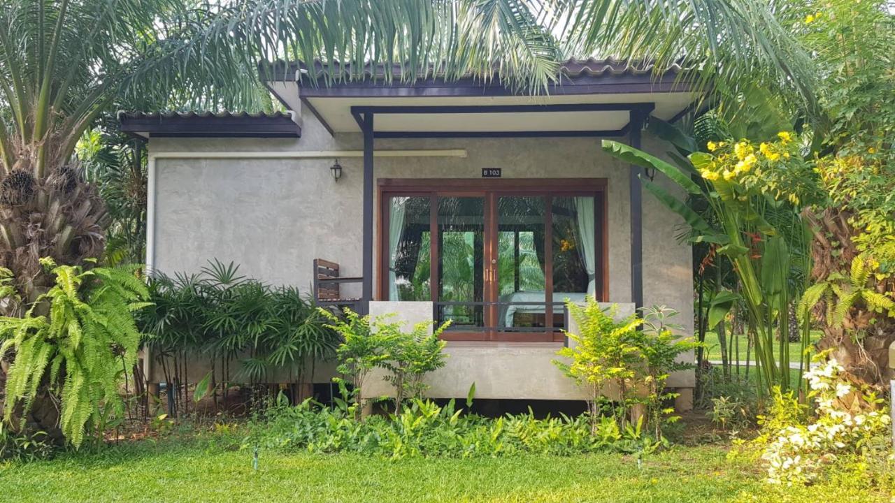Palm Pran Resort Pran Buri Dış mekan fotoğraf
